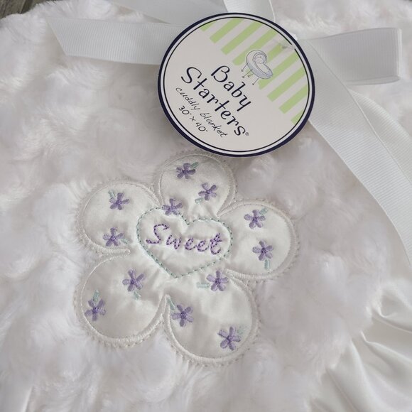 Baby Starters NEW White Plush Satin Trim Blanket 30"x40" Sweet Flower Embroidery - Picture 3 of 5